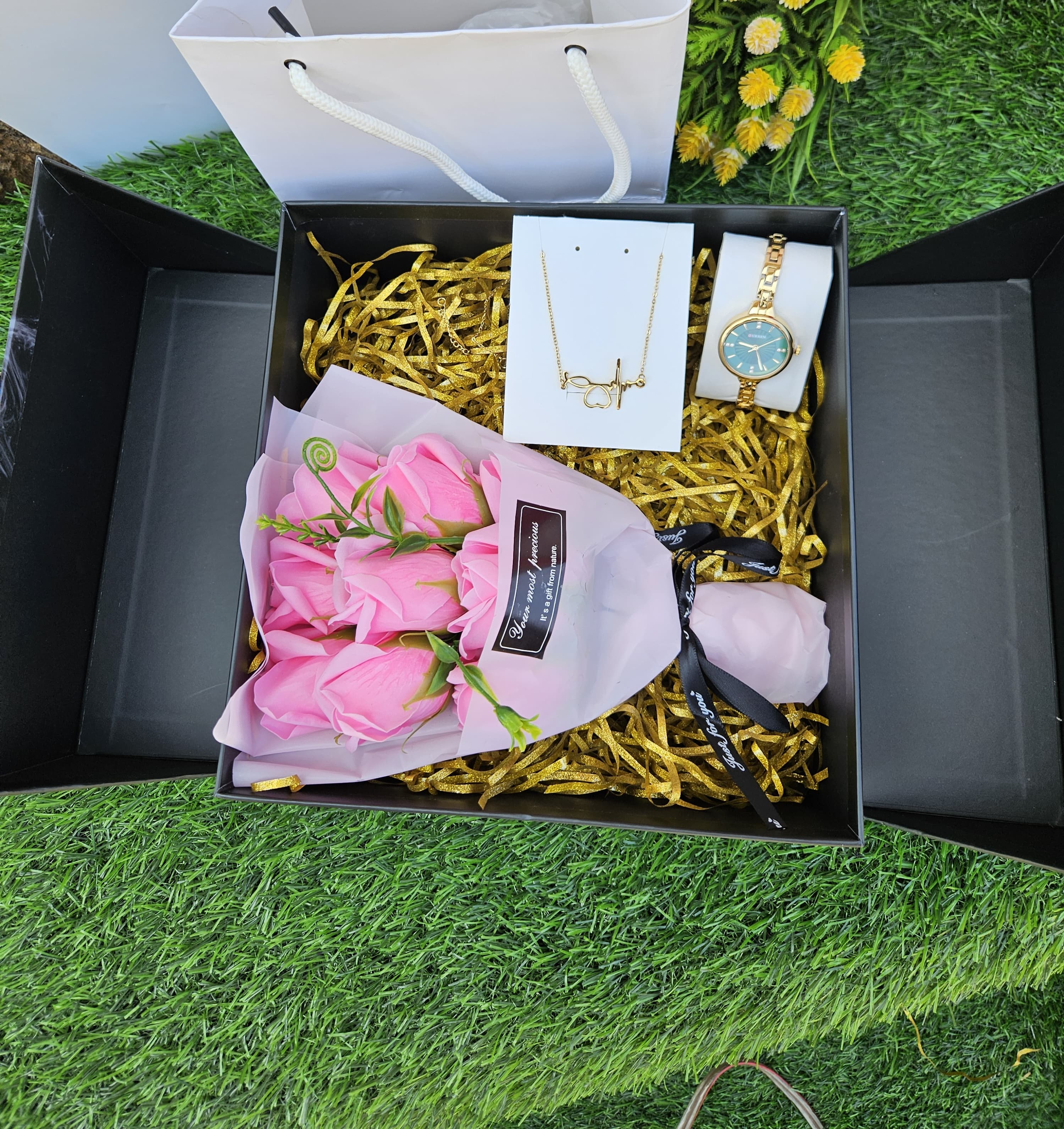 VALENTINES LADIES GIFT SET